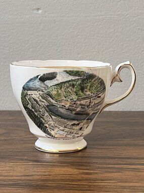 Gladstone Bone China Tea Cup Ocean Falls B.C. Souvenir Mid-Century с.1950s